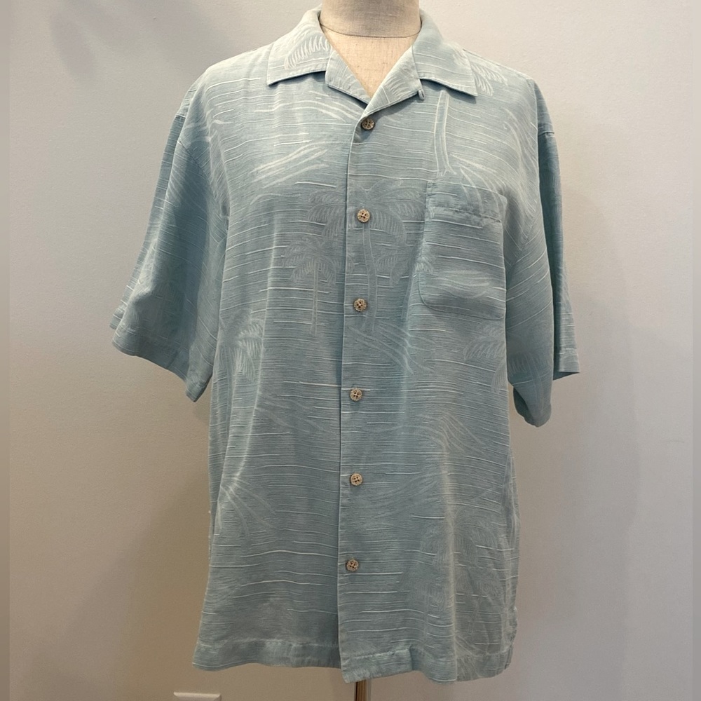 Tommy Bahama Mens Turquoise Silk Short Sleeve Button Down Shirt / Tonal Print /M